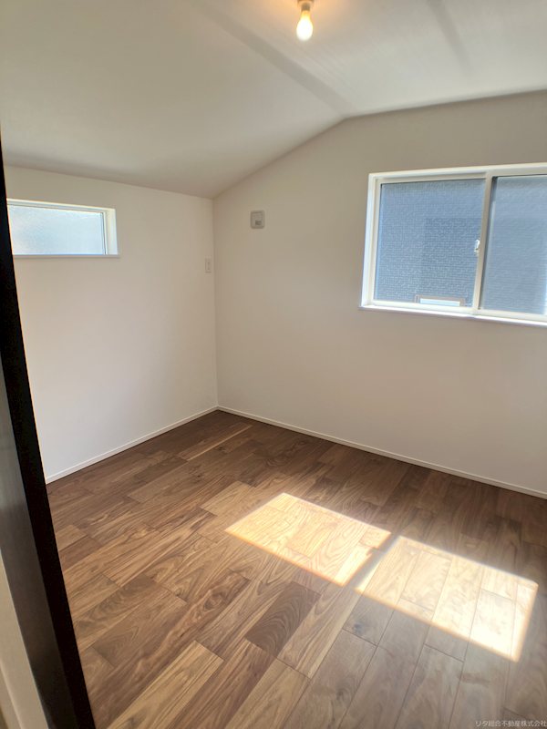 内観写真（洋室）