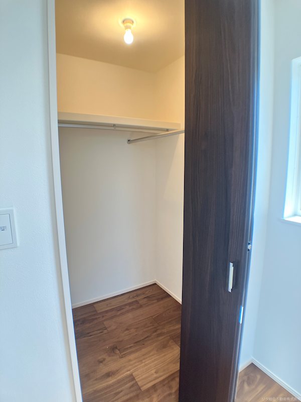 内観写真（収納）