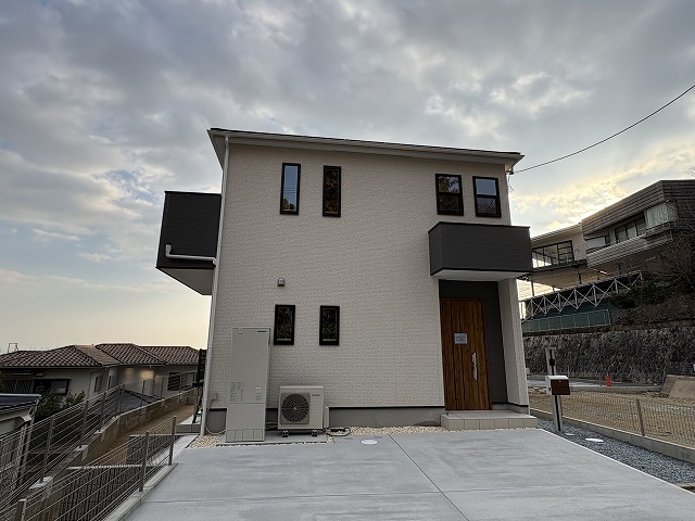 新築一戸建て ファーストタウン池田市第１５畑２号地