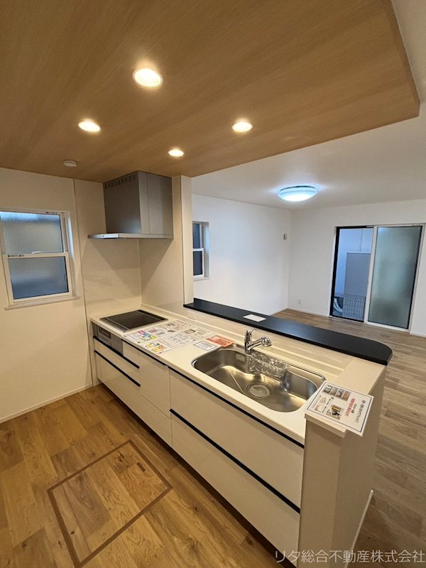 内観写真（キッチン）