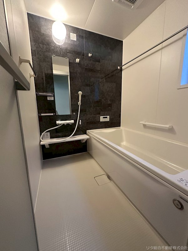 内観写真（浴室）